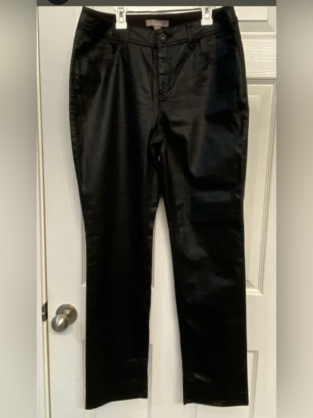 Chico’s Size 1 So Slimming Black Coated Pants Jeans Shiny Shimmer Straight Leg